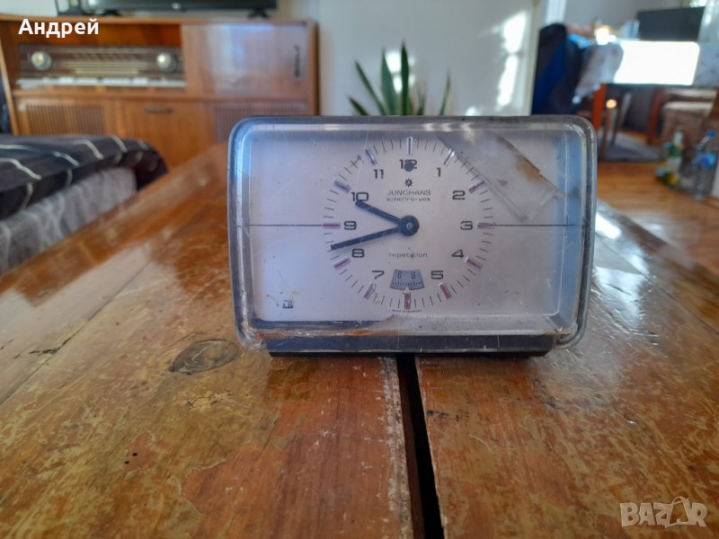 Стар електрически часовник Junkhans, снимка 1