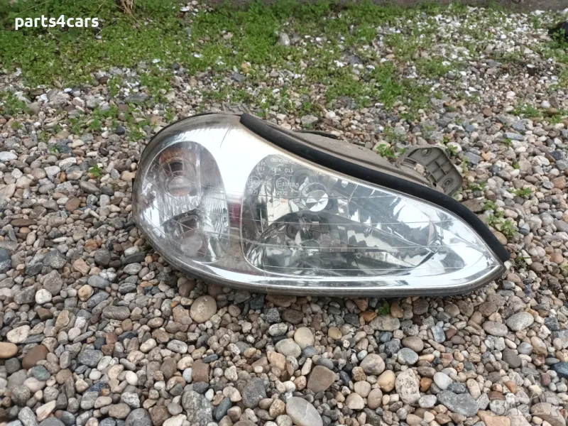 десен фар за киа кларус кия 96 - 01 KIA CLARUS, снимка 1