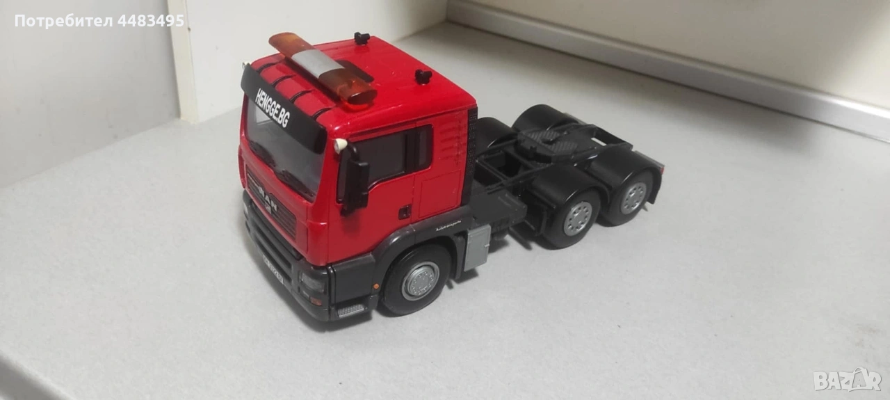 Модел на триосен влекач Маn TGA мащаб 1:24, без забележки, производител ЕМЕК(пластмасов), снимка 1