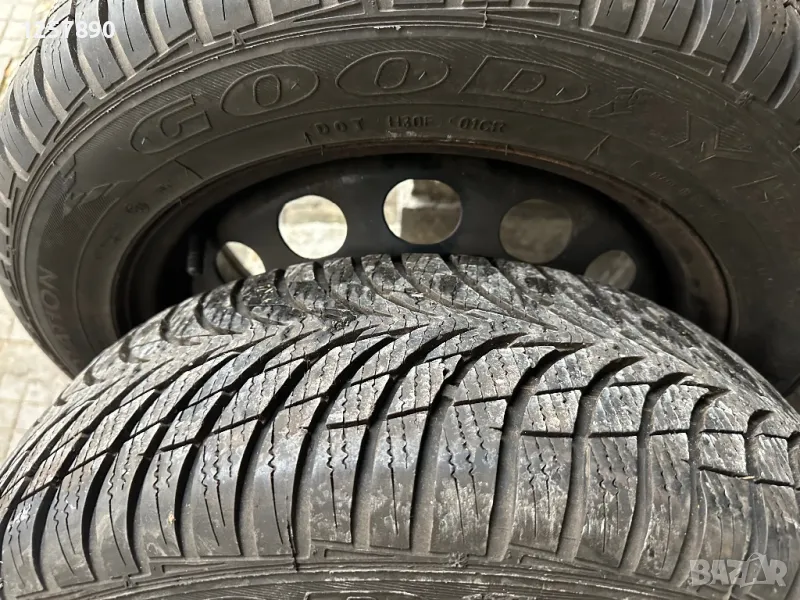 Goodyear UltraGrip 205/55/16 , снимка 1