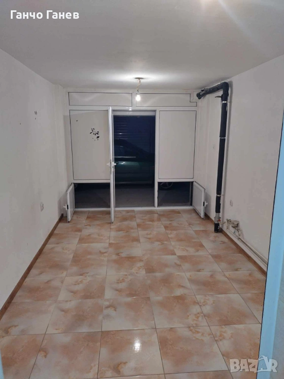 продавам гараж, снимка 1