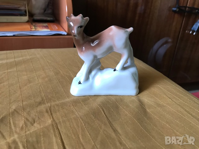 Порцеланова фигурка - сърна, снимка 1