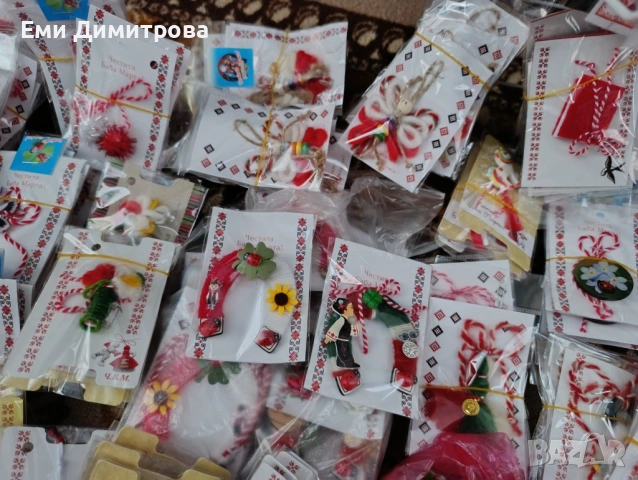 Мартеници - 830 бр. , снимка 9 - Други - 53305779