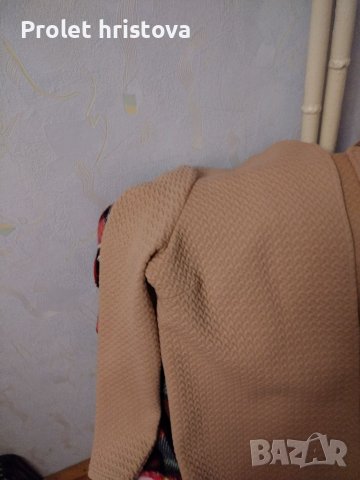 Красиво, памучно  манто-жакет/цветът е много сладко розово- бежаво, но не се получава на снимката/, снимка 1