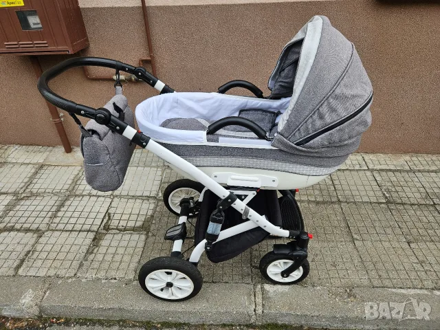 Бебешка количка Lorelli Mia 3 в 1, снимка 6 - Детски колички - 47138791