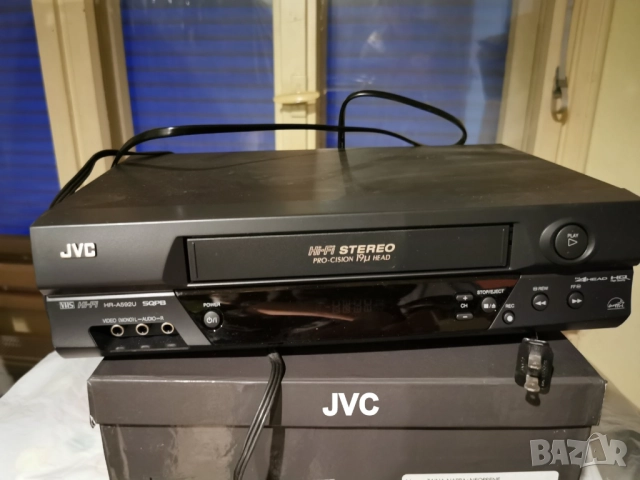 JVC HR-A592U VHS плейър видео с касети, снимка 3 - Плейъри, домашно кино, прожектори - 51714328