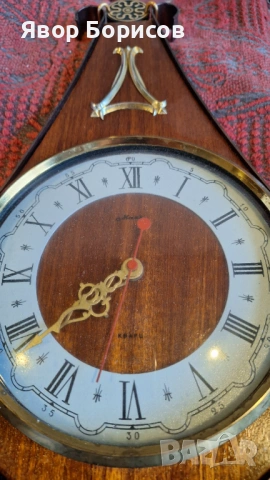Ретро стенен часовник Маяк – кварцов, дървен корпус, 80‑те години, снимка 4 - Други - 53808296