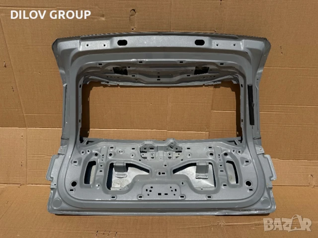 Заден капак Volvo EX30 | 2024-, снимка 3 - Части - 51254213