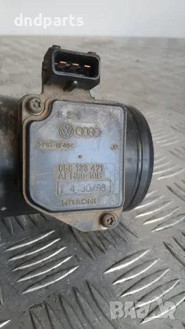 Дебитомер Audi A3 1.6i 1998 058133471 AFH60-10B A3 (8L) (1996-2003), снимка 2 - Части - 56013626