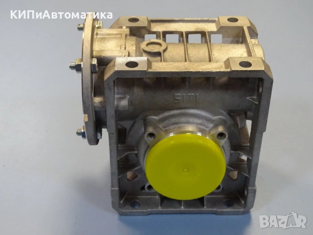 Червячен редуктор SITI MU 50 C11 Worm Reducer size-50 ratio-30, снимка 2 - Резервни части за машини - 53166345