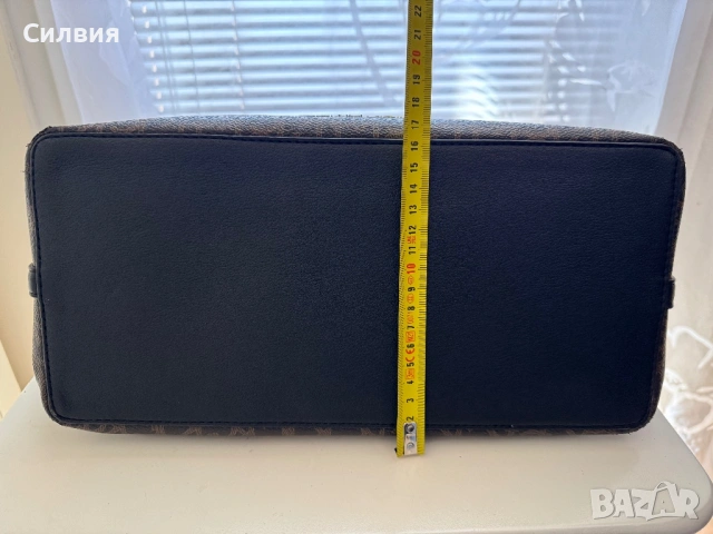 Чанта Calvin Klein, снимка 11 - Чанти - 53772117