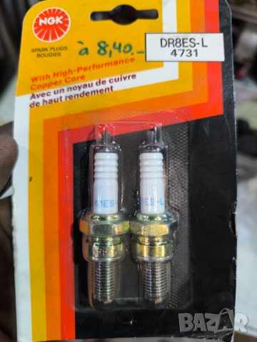 NGK запалителна свещ dr8es