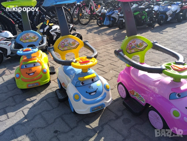 MONI Кола за бутане с дръжка SMILE, снимка 6 - Коли, камиони, мотори, писти - 53564915