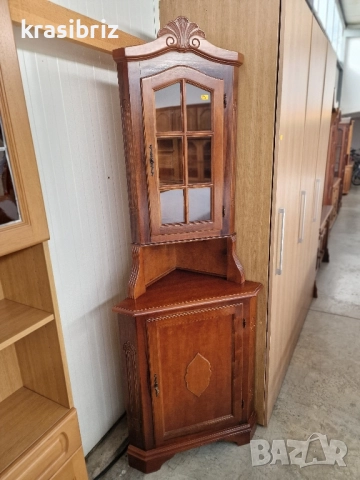 Масивна Ъглова Витрина -внос от Германия! 