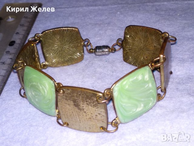 ЕФЕКТНА ЗЛАТИСТА с ЕМАЙЛ-ЛАК ВИНТИДЖ ГРИВНА от НЕРЪЖДАЕМА СТОМАНА с МАГНИТНА ЗАКОПЧАЛКА 11872, снимка 14 - Гривни - 41761560