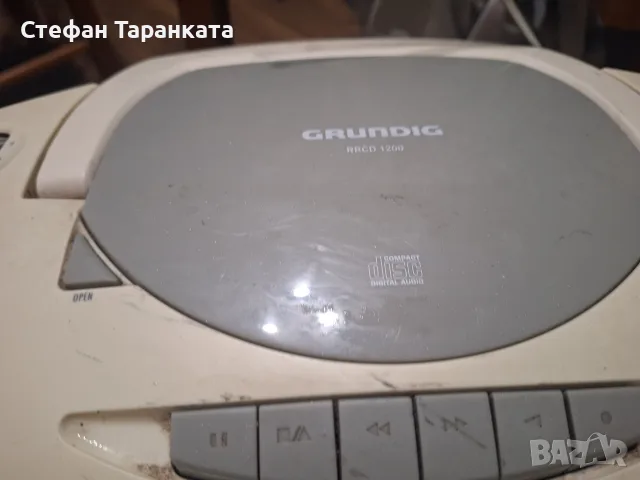 радио касетофон и CD pleyar Grundig , снимка 2 - Радиокасетофони, транзистори - 55838463
