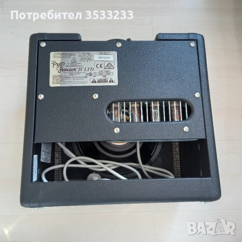 КУБЕ ЗА КИТАРА ФЕНДЕР , снимка 2 - Китари - 53573423