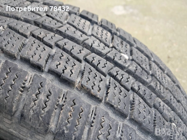 Бусови гума 195/70/15С-2бр -различен граифер, снимка 3 - Гуми и джанти - 53155563