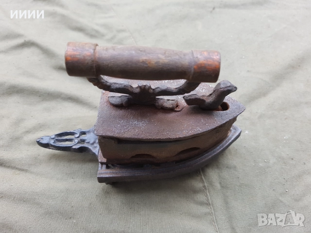 Ютия на жар с петел- малка