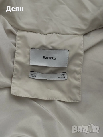 Дамски елек Bershka - XS, снимка 2 - Елеци - 56136566