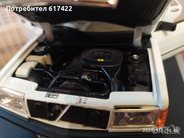 1:18 Метален модел на Mercedes Benz 190E W201-  Norev, снимка 14 - Колекции - 53022820