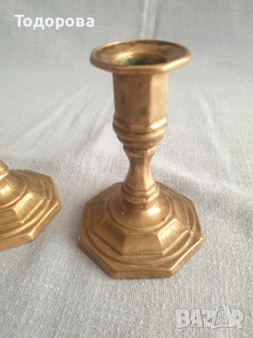 Чифт бронзови свещници, снимка 2 - Антикварни и старинни предмети - 44586735