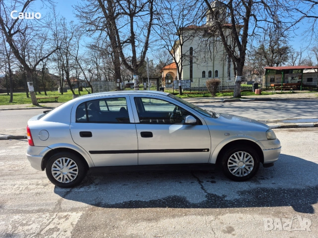 Опел Астра 1.6 стария мотор 75 коня, снимка 6 - Автомобили и джипове - 53584963