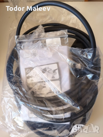 Оригинална зарядна станция VOLVO ТYPE 2 тип шоко 2.3 kW 4 метра 10A, снимка 8 - Аксесоари и консумативи - 52364346