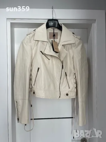Ново кожено яке Twinset, снимка 3 - Якета - 48218864