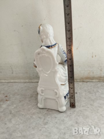 порцеланова статуетка, снимка 4 - Други ценни предмети - 42648756