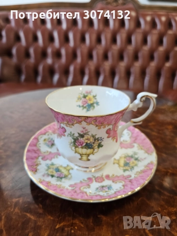 Колекционерска чаша за кафе от костен порцелан, снимка 3 - Чаши - 52256100