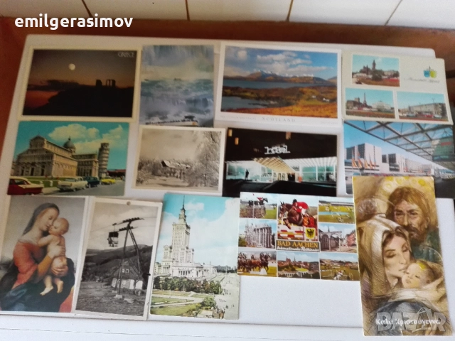 Класьор с пощенски марки и лот картички., снимка 14 - Филателия - 50321964