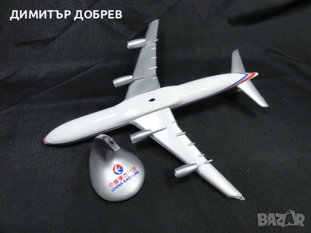 КОЛЕКЦИОНЕРСКИ МОДЕЛ САМОЛЕТ CHINA EASTERN AIRBUS A340-300 С ОРИГИНАЛНА КУТИЯ, снимка 11 - Колекции - 53873160