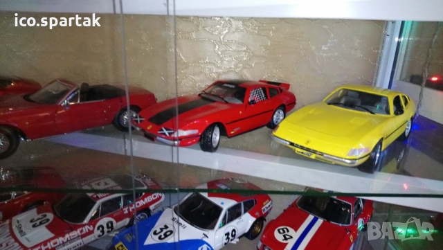 Метални колички 1:18 Ferrari 365 GTB 4 Daytona 1969-2броя, снимка 3 - Колекции - 27207593