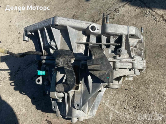 320102693R ръчна скоростна кутия 6ск. от Dacia Duster 2 1.3 TCe двигател H5H494, снимка 2 - Части - 52275213