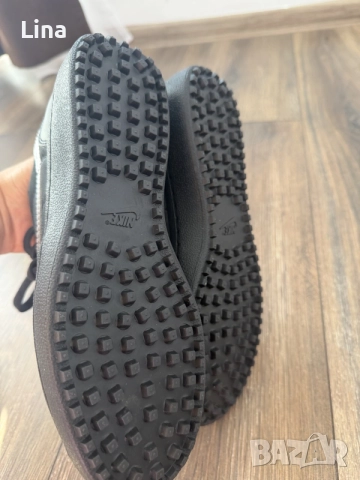 маратонки Nike дамски, снимка 6 - Маратонки - 56346254