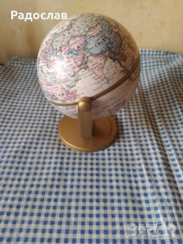 географски глобус за бюро