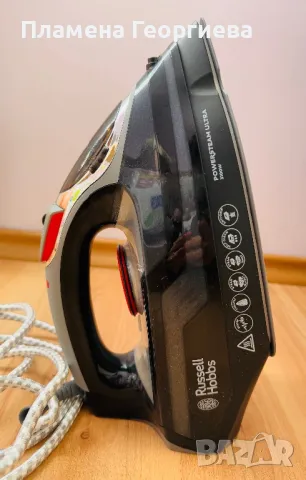 Оригинална Парна Ютия с Керамична Плоча Russell Hobs, снимка 2 - Ютии - 48215591