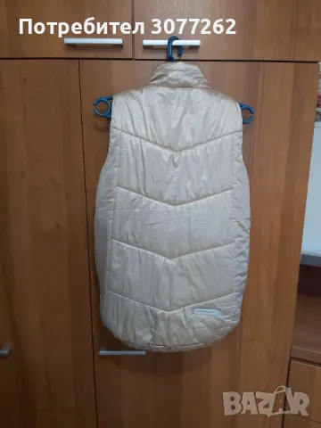 Детски елек(грейка), снимка 3 - Детски якета и елеци - 47395549