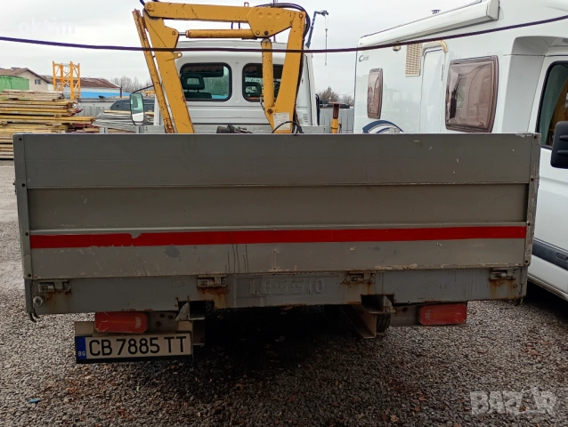 Продавам Renault В120 с кран на 78 хиляди километра изключително добро състояние, снимка 4 - Бусове и автобуси - 53494993