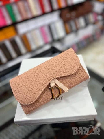 портмонета с кутия christian dior, снимка 4 - Портфейли, портмонета - 50760167
