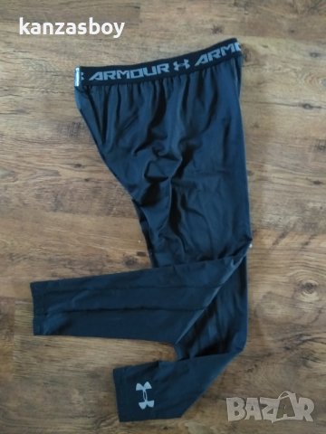under armour - страхотен спортен клин, снимка 2 - Спортни дрехи, екипи - 39070317