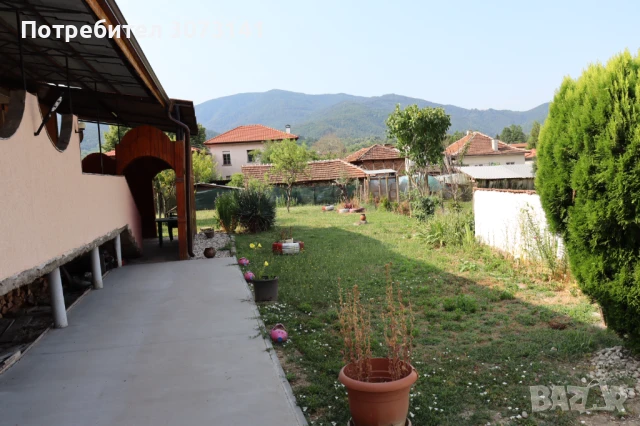 Къща до София, снимка 11 - Къщи - 51315488