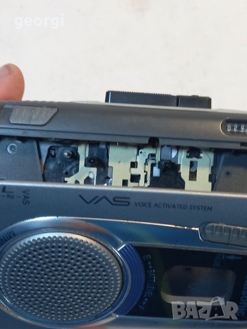 Уолкмен Panasonic RQ L-30, снимка 12 - Радиокасетофони, транзистори - 40449635