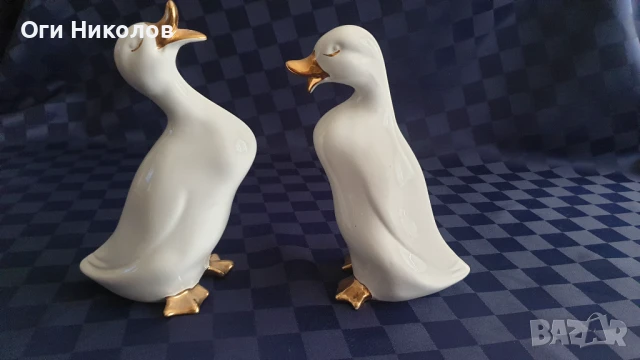 Чифт порцеланови патици с позлата