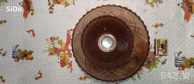 2 различни комплекта "Купа с 5-6 малки купички от кафяво стъкло, снимка 5 - Сервизи - 50872020