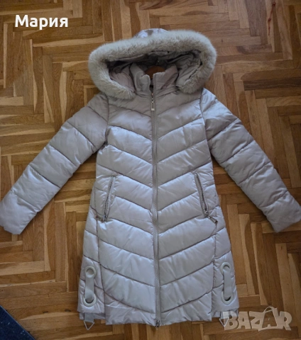 Зимно яке в бежаво