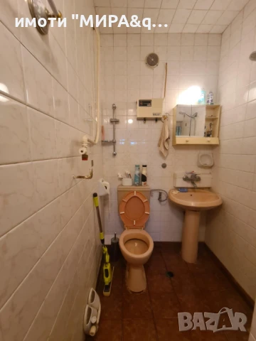 АПАРТАМЕНТ С ТРИ СПАЛНИ В ТОП ЦЕНТЪРА НА ХАСКОВО, снимка 9 - Апартаменти - 51168244