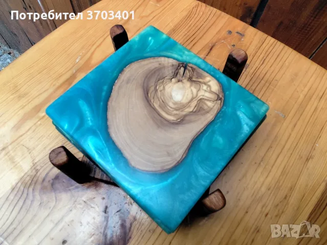 Подложки за чаши от дърво и смола, снимка 4 - Декорация за дома - 55905804