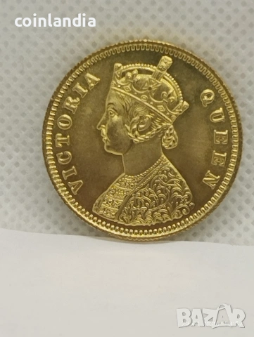 позлатена монета репродукция 